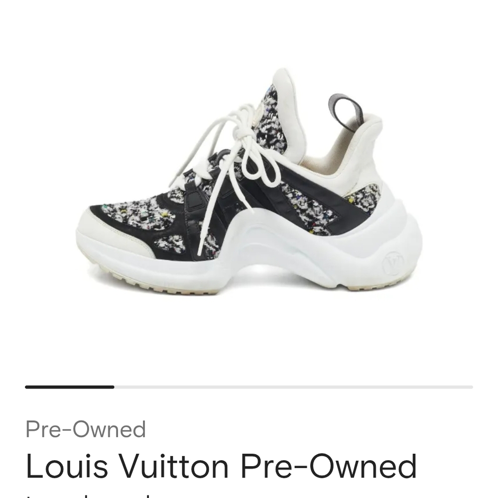 Louis Vuitton Monogram Black and White Sneakers - Picture 7 of 7